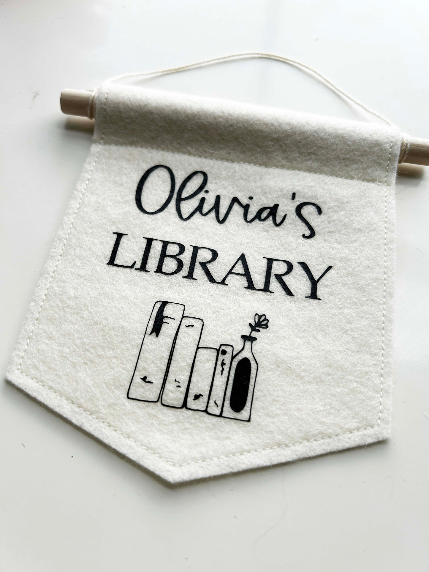 Reading Nook Sign - Personalized Library Mini Felt Banner