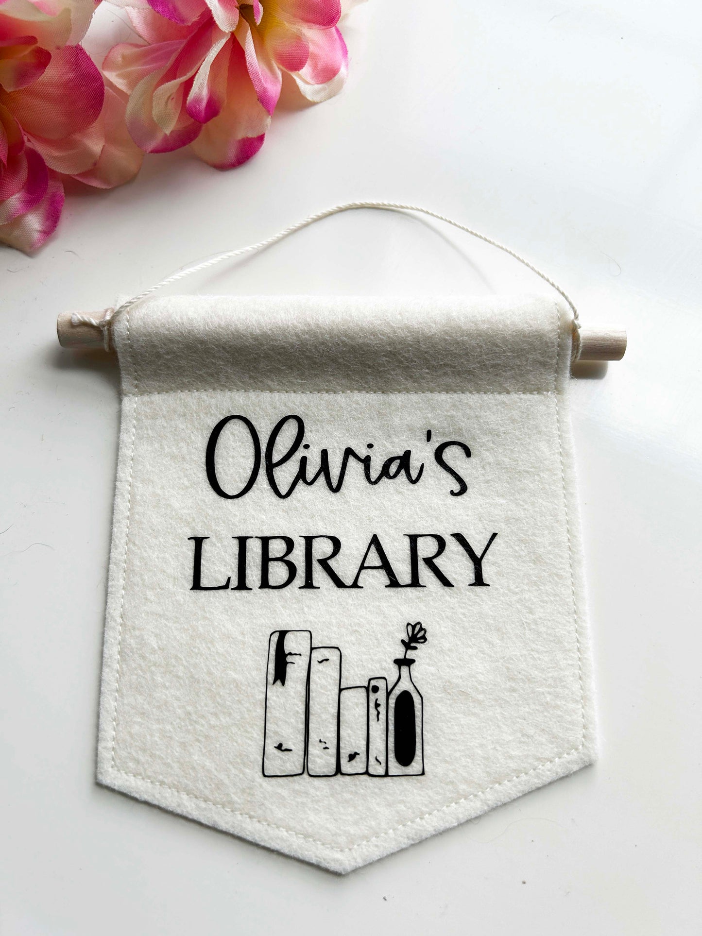 Reading Nook Sign - Personalized Library Mini Felt Banner