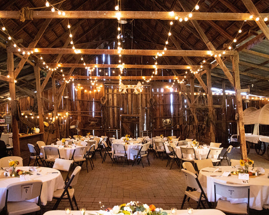 How to Decorate a Barn Wedding: Perfecting Your Rustic Romance