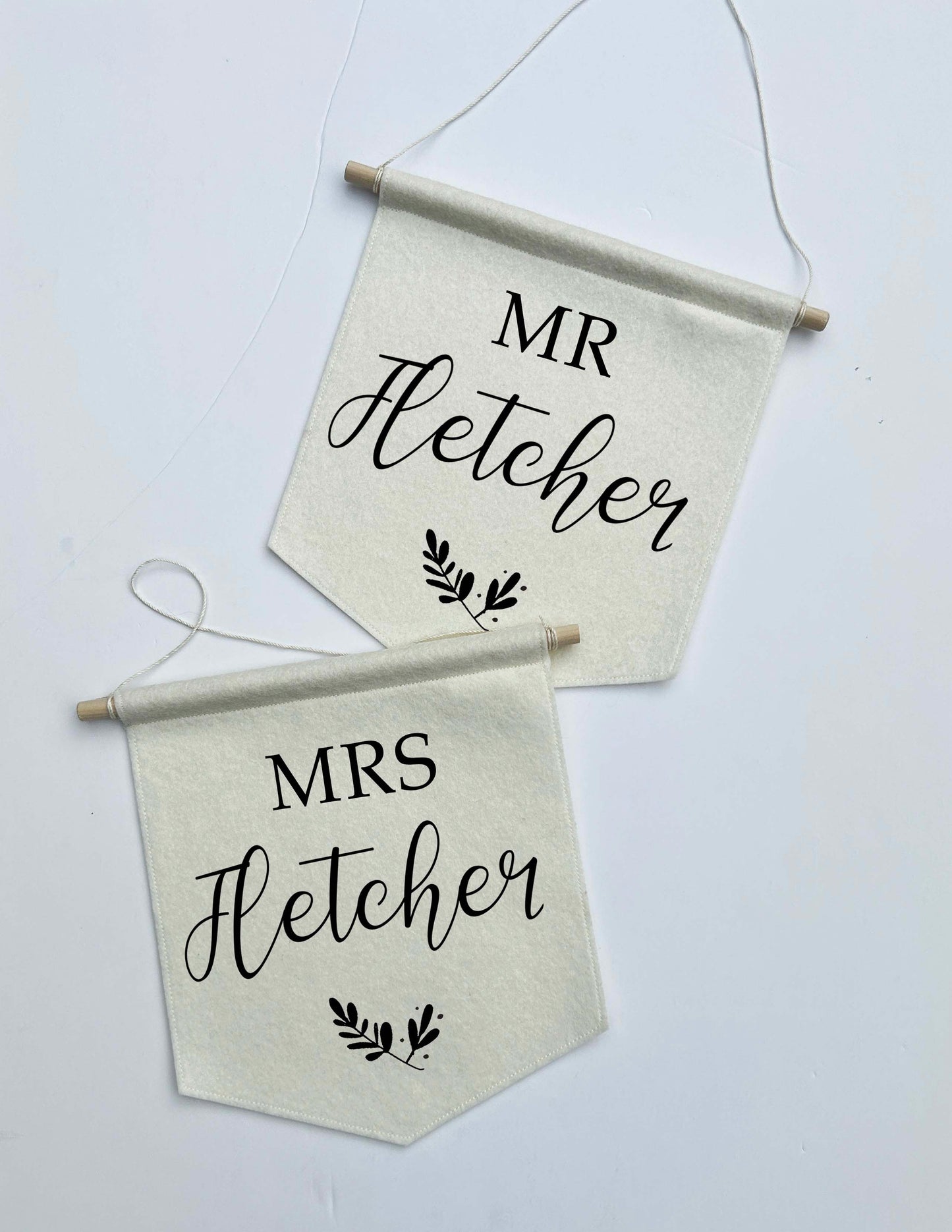 Custom Wedding Sign/Banner - Mr and Mrs