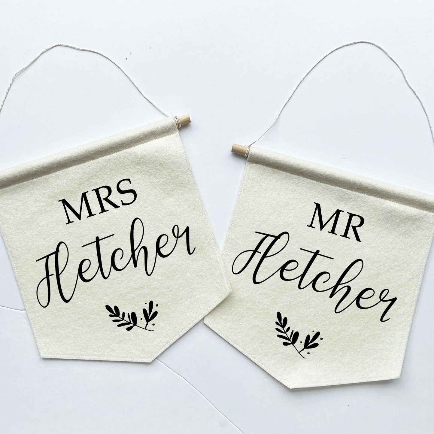 Custom Wedding Sign/Banner - Mr and Mrs