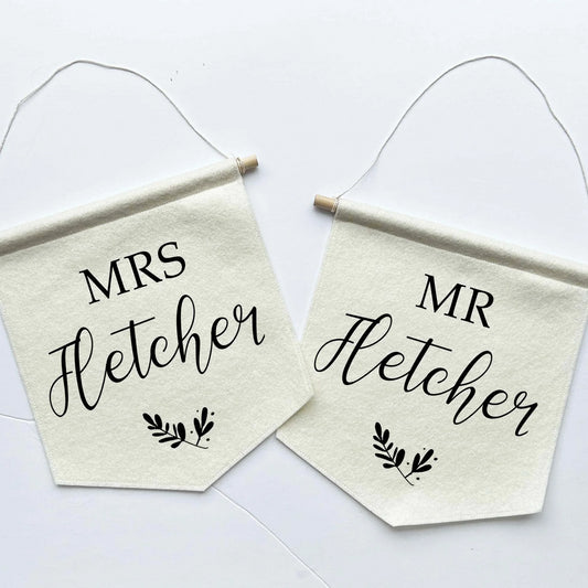 Custom Wedding Sign/Banner - Mr and Mrs