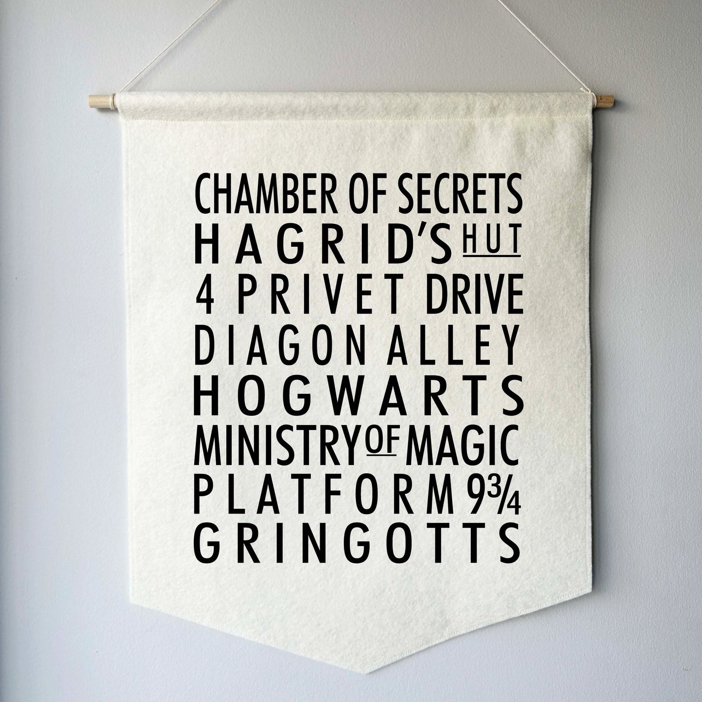 Harry Potter Bus Roll Wall Hanging - Felt Banner