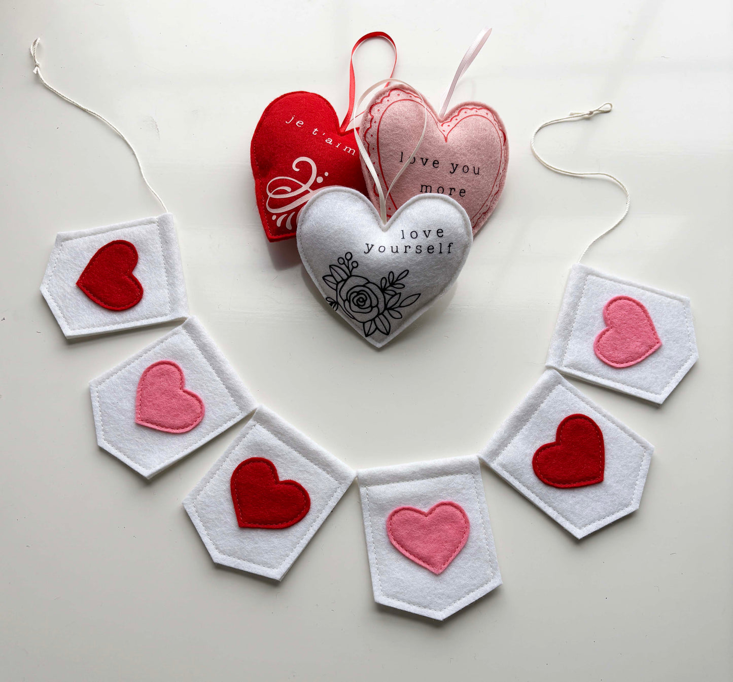 Applique Hearts Valentine Garland - Felt Garland