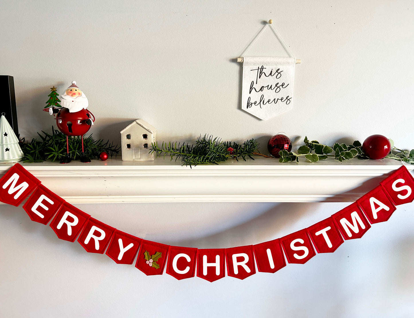 Merry Christmas Felt Garland - Christmas Holly Banner