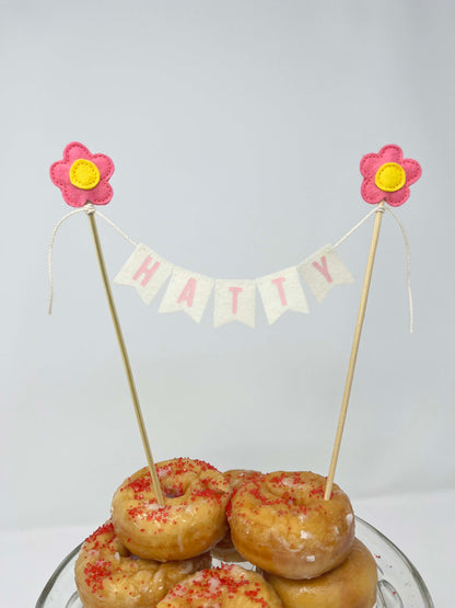 Pink Daisy Cake Banner / Felt Flower Custom Name Birthday Decoration